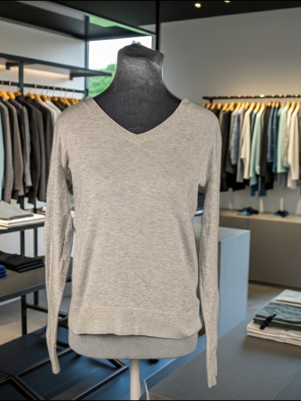 Nordstrom Rack‎ Gray Knit Pullover Sweater V-Neck Long Sleeve Size S